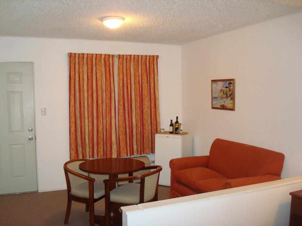 Family Inn San Rafael  Εξωτερικό φωτογραφία