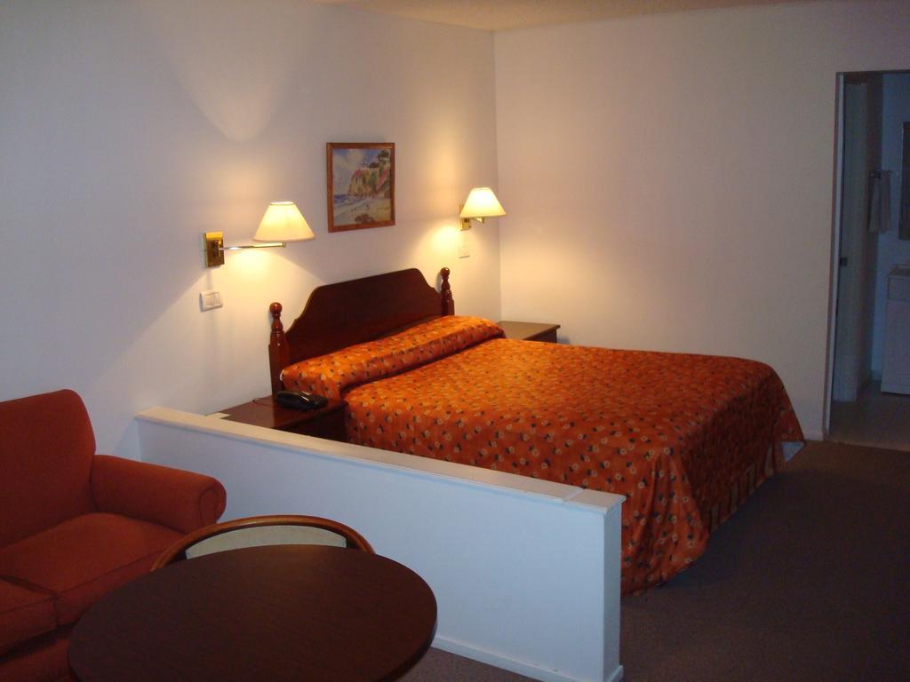 Family Inn San Rafael  Εξωτερικό φωτογραφία